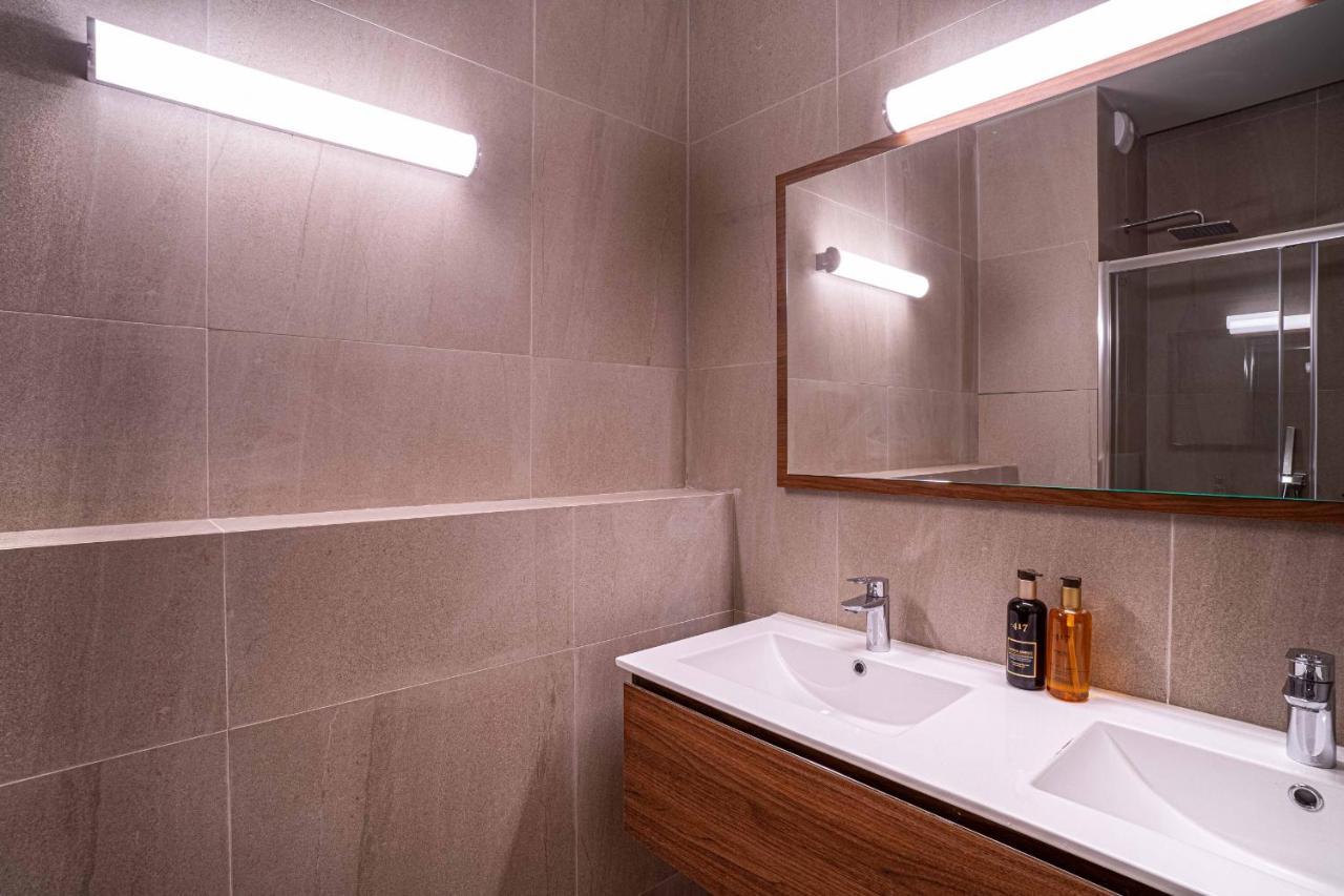 135 - Urban Five Star In Center Of Parigi