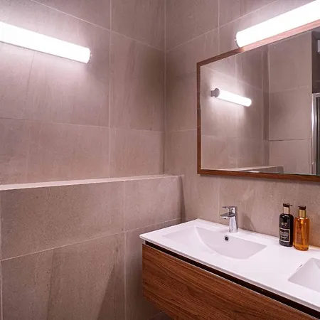 135 - Urban Five Star In Center Of Parigi